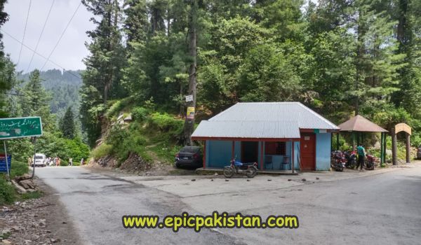 Solitary hut at Miranjani trek start point